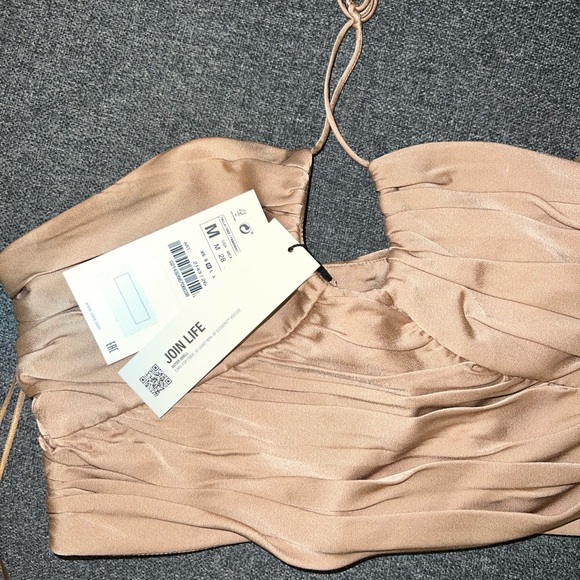 COPY - Zara SATIN EFFECT DRAPED HALTER Crop Top Size M - Picture 3 of 9